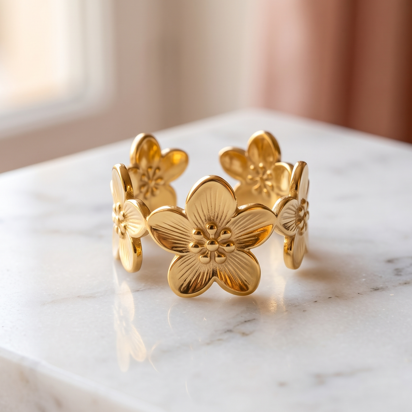 Bague Couronne de Fleurs dorée en acier inoxydable