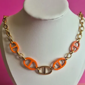 Collier Orange – Maillons Grain de Café Résine Pailletée