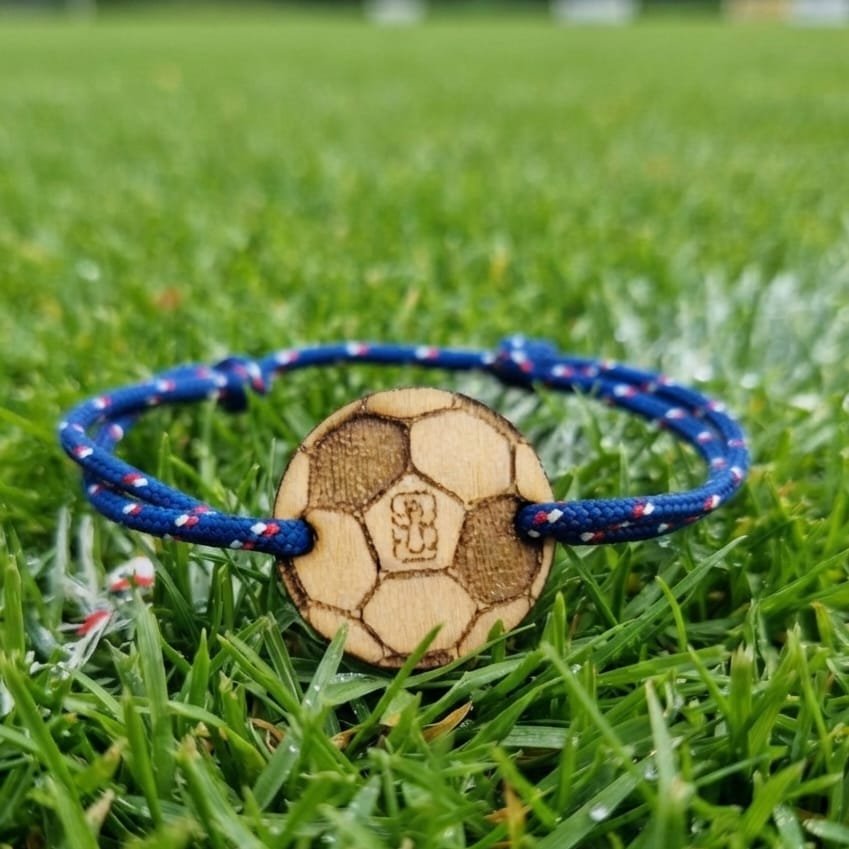 bracelet foot bois gravé coupe du monde Perlecatalane